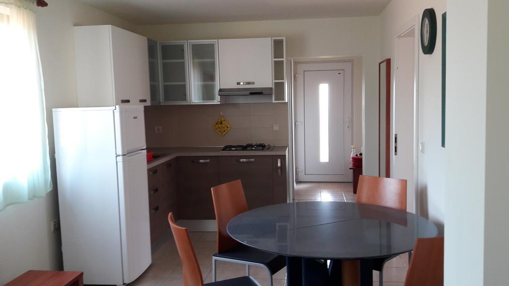 Apartment Greeny Galižana Екстериор снимка